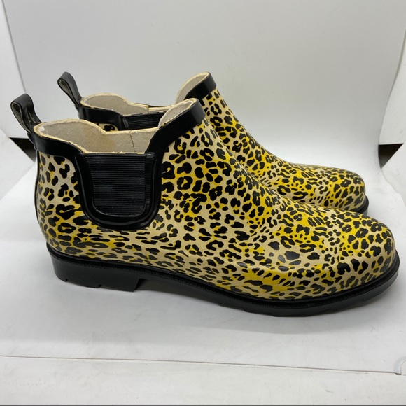 Just Be Leopard print rain Boots - Picture 3 of 6